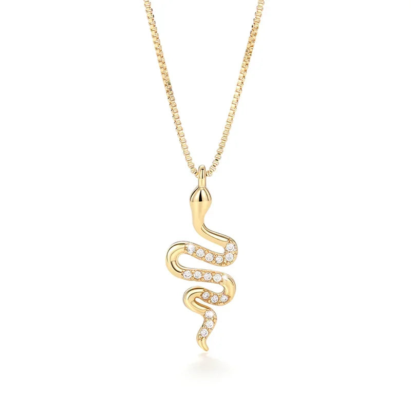 VELOURA Serpentine  Necklace