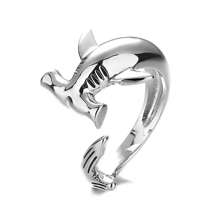 VELOURA Shark Ring